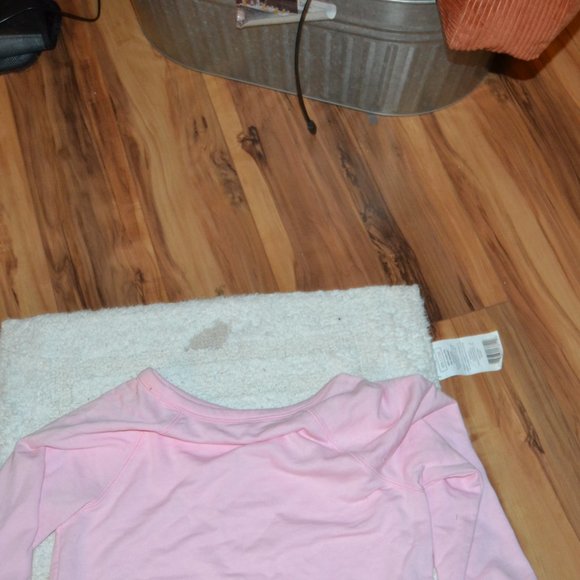 Pink shirt - Picture 3 of 4